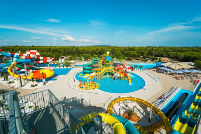 Vodeni i zabavni park Dalmaland u Biogradu na moru, potražuje po jednu osobu na sljedećim pozicijama