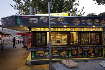Fast food Big Mama u Trogiru trazi radnika,rad je na pultu rostilju i kebabu