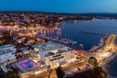 U Luxury hotelu Riva u Malinskoj na otoku Krku tražimo pomoćnog radnika u kuhinji od sada pa do kraja 10 mjeseca